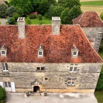 Visite guidée d'un château militaire du XVIIe siècle