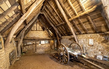 Visite libre d'une grange-étable restaurée du XVe siècle