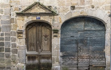 Visite guidée "En poussant les portes de Figeac"