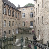 Visite guidée de l'hôtel de ville de Figeac et des archives municipales