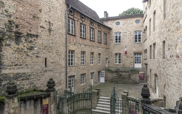Visite guidée de l'hôtel de ville de Figeac et des archives municipales