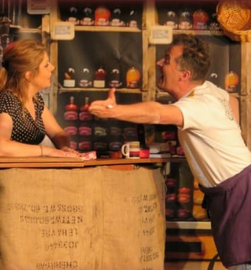Café Théâtre Côté Rocher : « Noces de rouille, les débuts de l’embrouille »