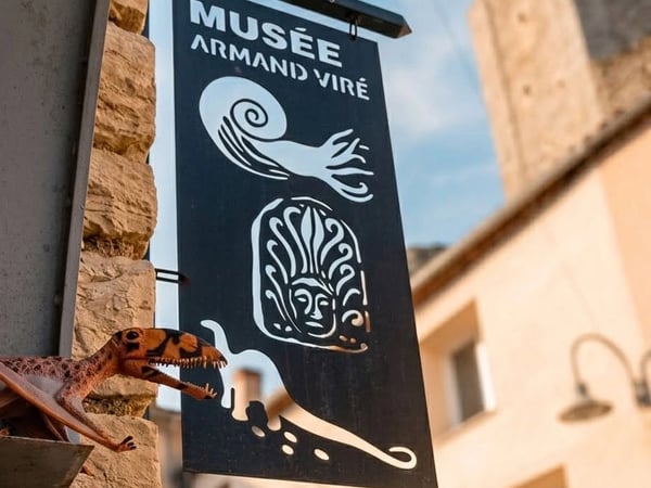 Exposition "La Grande Marche des Dinosaures"